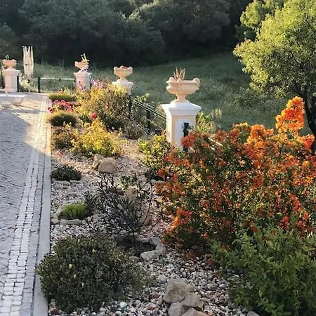 度假居 Luxury Escape In The Countryside 塔维拉
